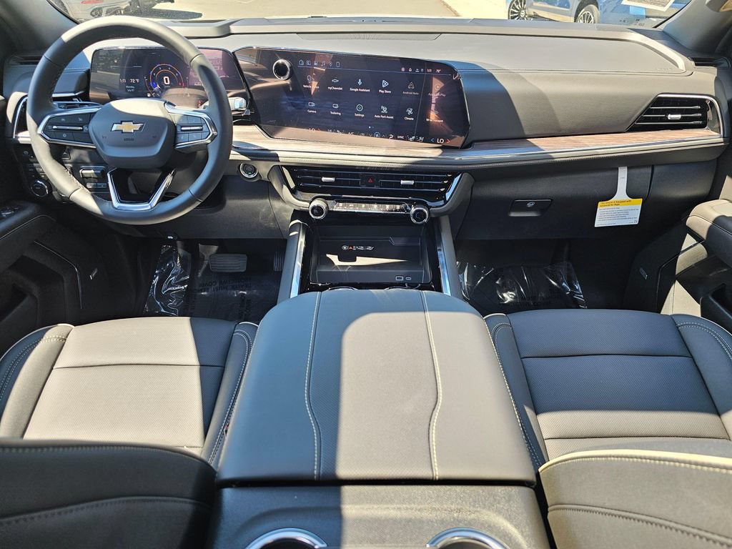 New 2026 Chevrolet Suburban Premier w/ Sun And Tow Package AWD/4WD image 20