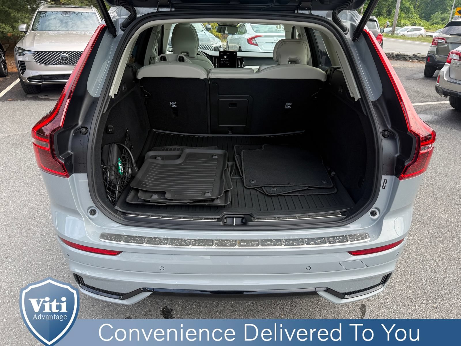 Used 2026 Volvo XC60 T8 Ultra w/ Protection Package Premier AWD/4WD image 24