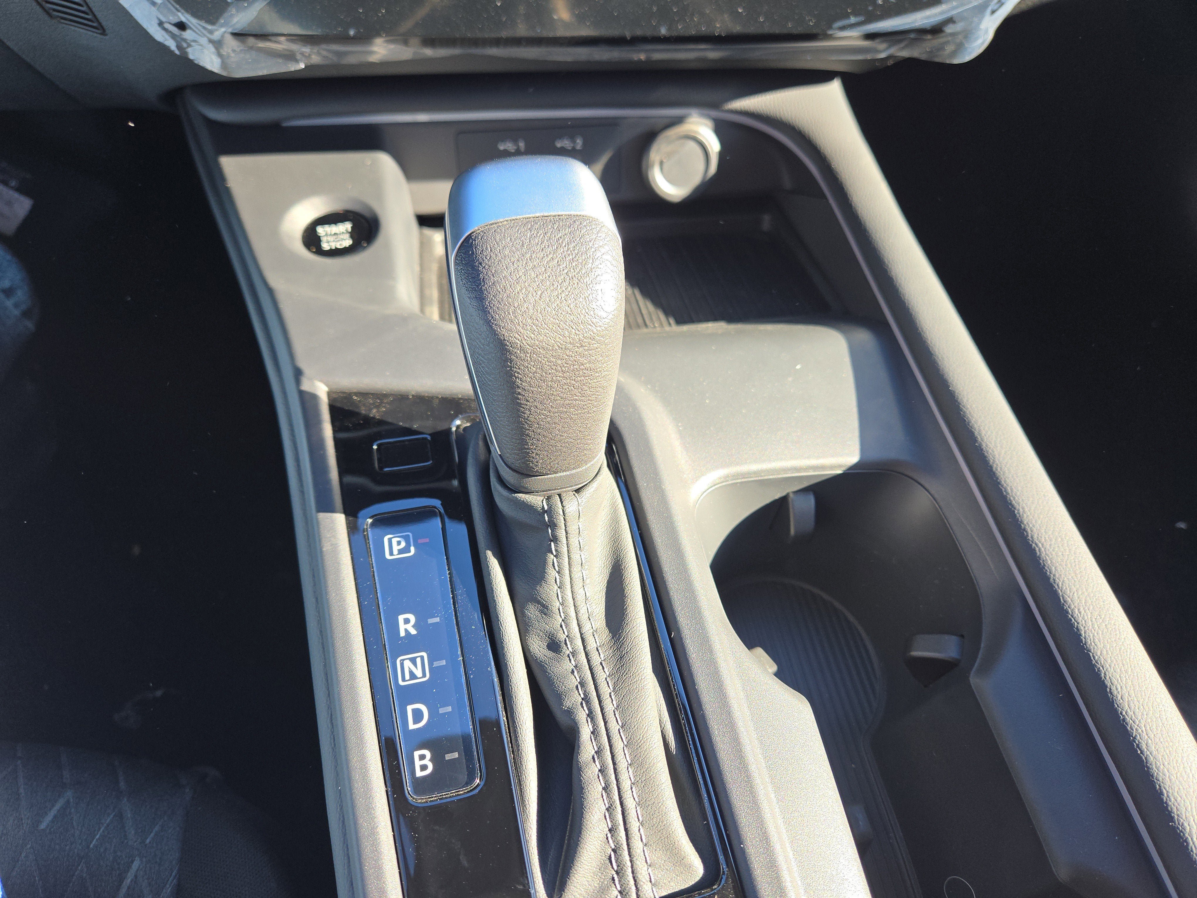 New 2026 Nissan Sentra SV w/ SV Convenience Package FWD image 22
