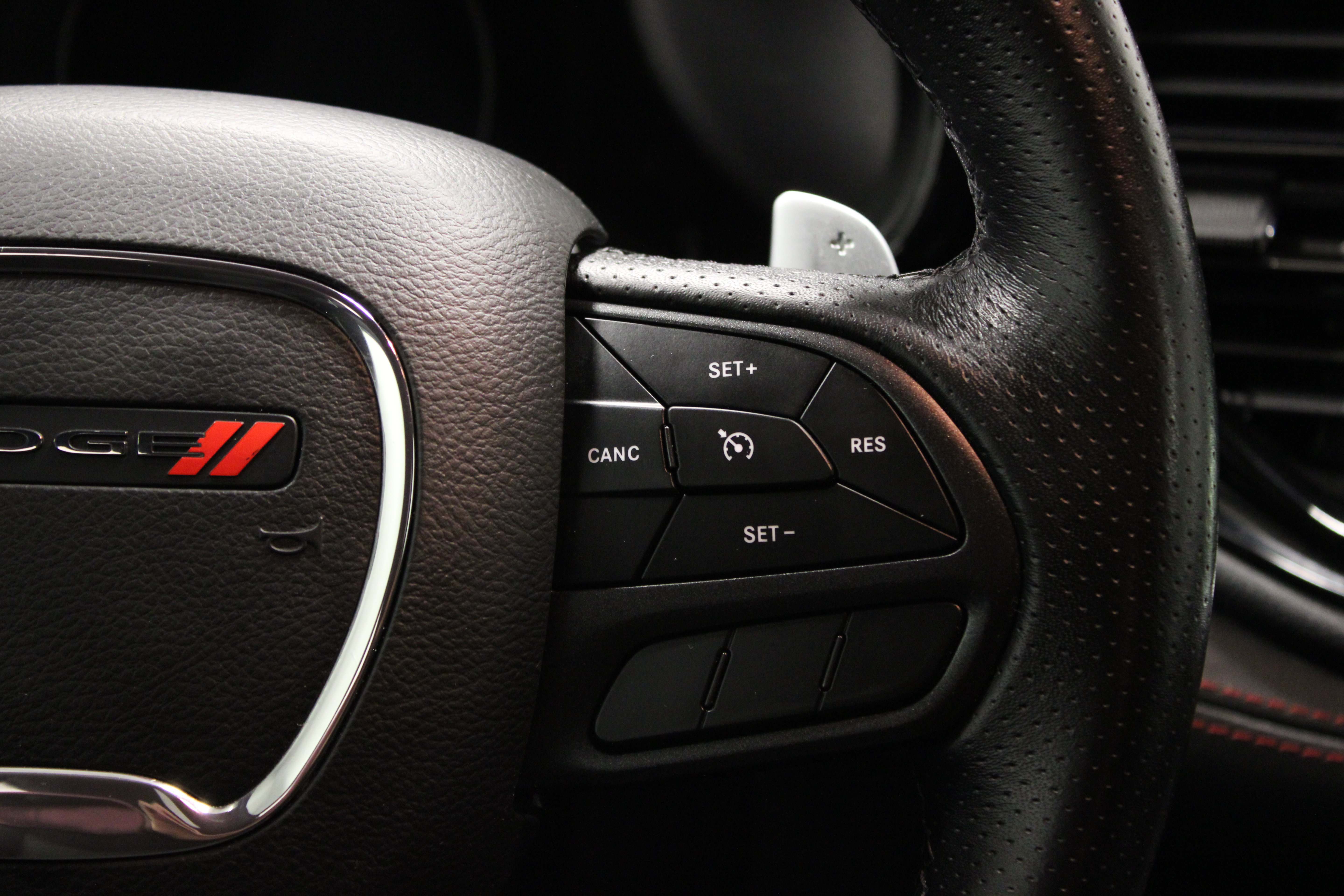 Used 2025 Dodge Durango GT AWD/4WD image 24