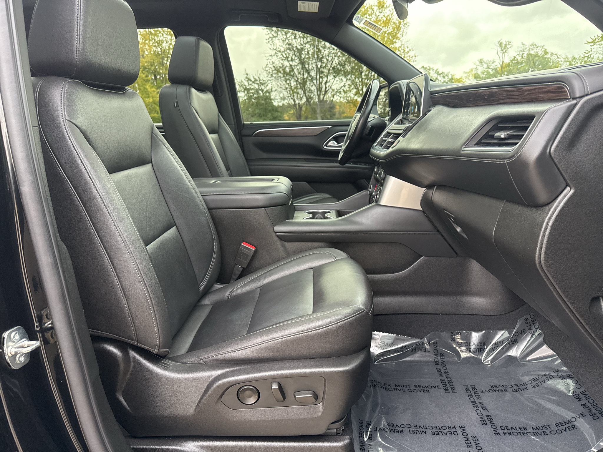 Used 2021 Chevrolet Tahoe LT AWD/4WD image 41