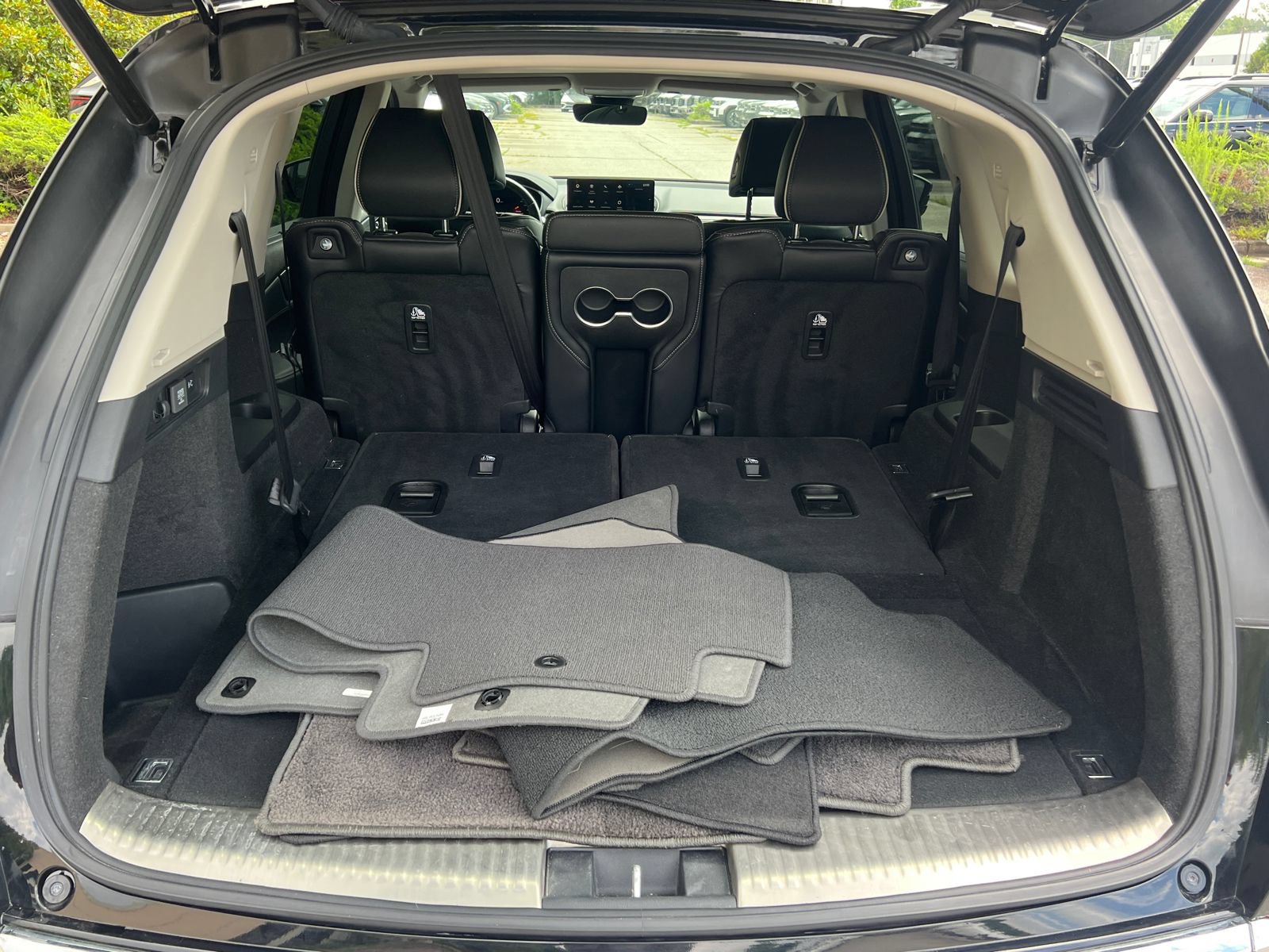 Used 2024 Acura MDX w/ Advance Package AWD/4WD image 18
