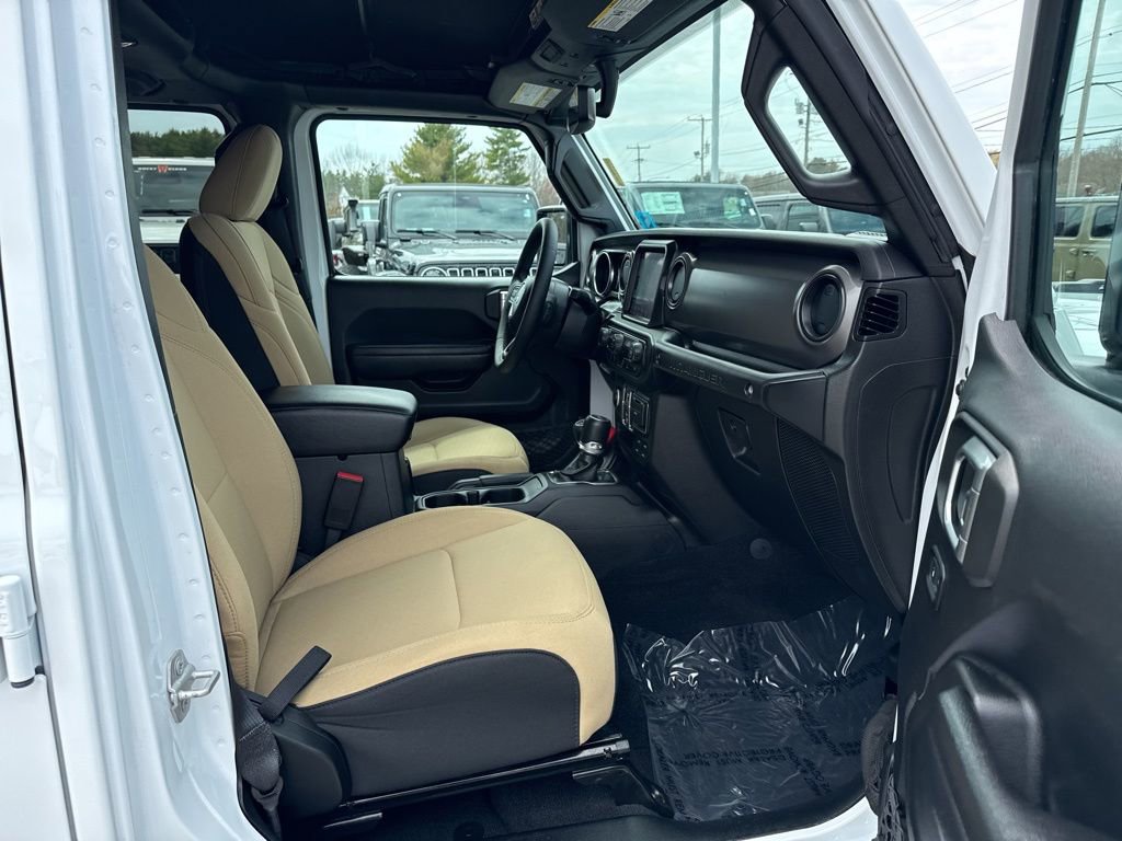 Certified 2023 Jeep Wrangler Sport S AWD/4WD image 28
