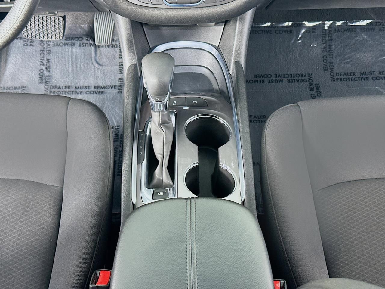 Used 2022 Chevrolet Malibu LT image 38