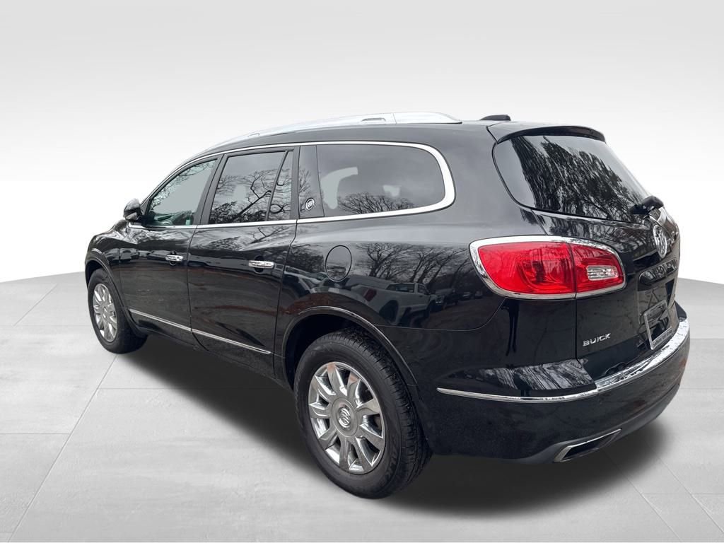 Used 2016 Buick Enclave Leather w/ Trailering Package image 3