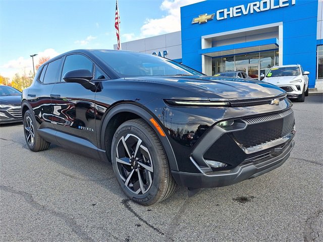 Certified 2025 Chevrolet Equinox EV LT image 2