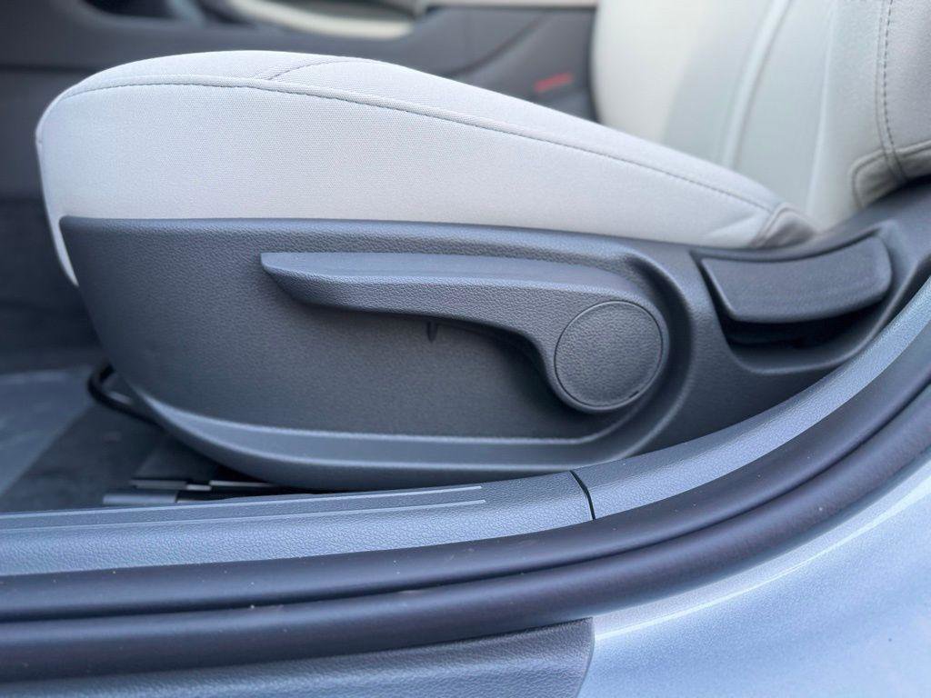 New 2026 Hyundai Sonata SE FWD image 12
