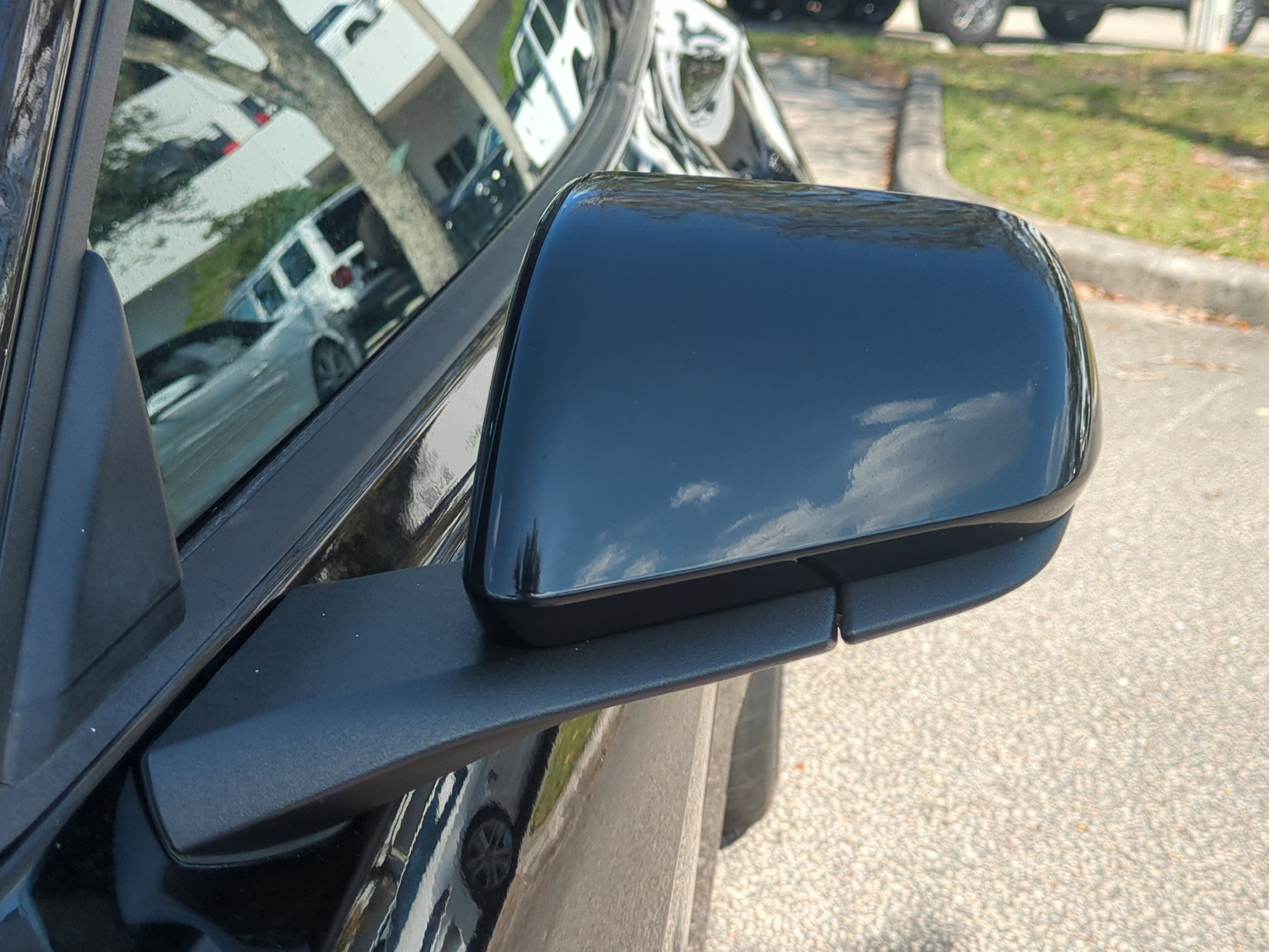 Used 2023 Ford Mustang Premium image 12