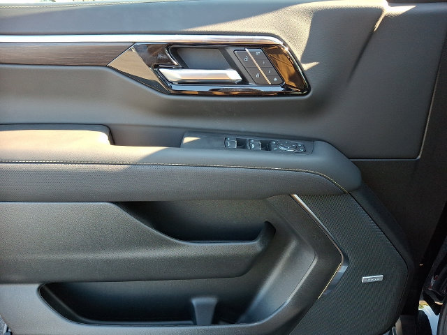 New 2026 Chevrolet Tahoe Premier AWD/4WD image 9