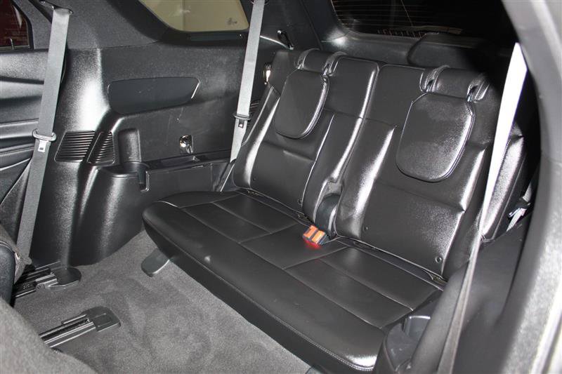 Used 2020 Ford Explorer Limited RWD image 32