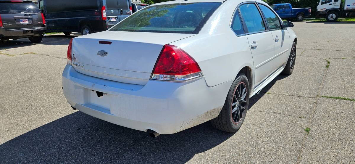 Used 2013 Chevrolet Impala LT w/ LT Sunroof Package FWD image 5