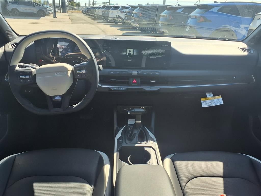 New 2025 Kia K4 GT-Line w/ GT-Line Premium Package image 3