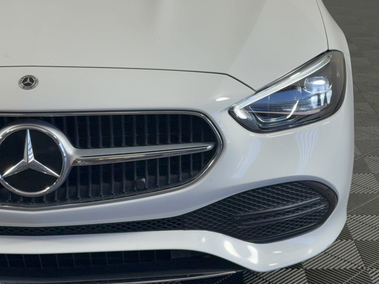 Used 2022 Mercedes-Benz C 300 Sedan image 12