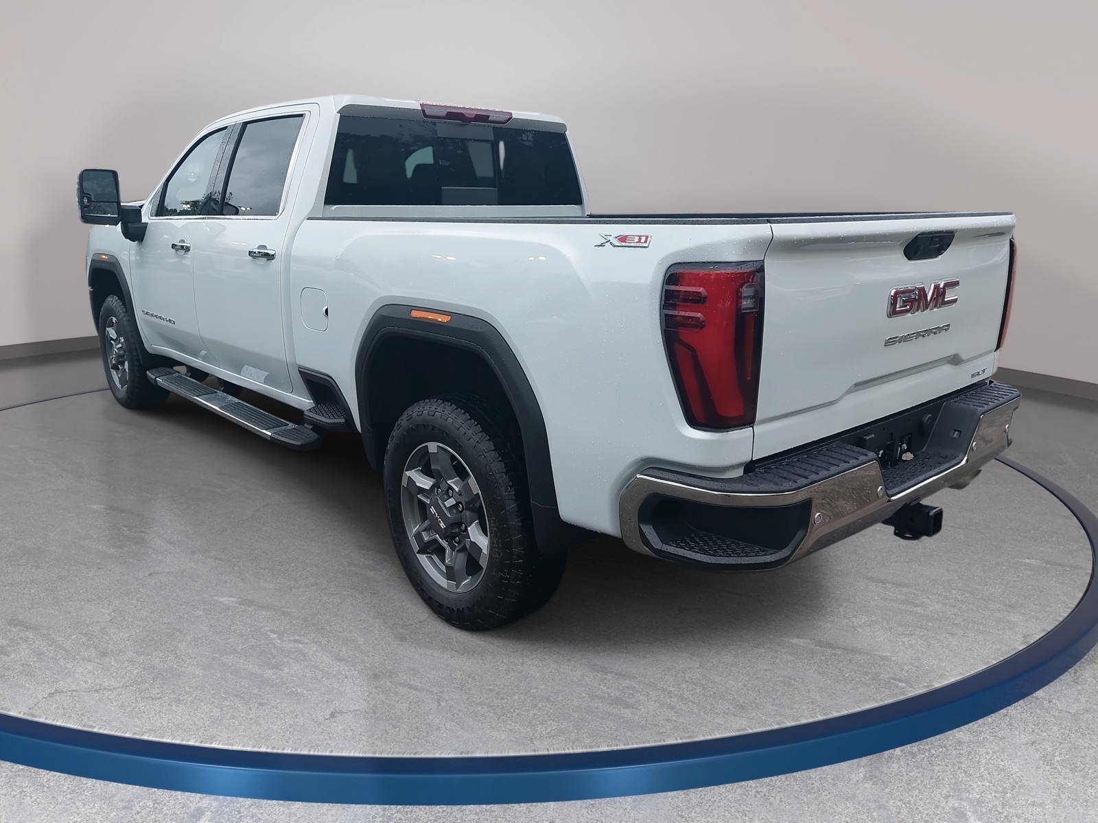 New 2026 GMC Sierra 2500 SLT w/ SLT Convenience Package AWD/4WD image 7