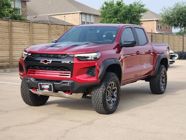 Used 2026 Chevrolet Colorado ZR2 w/ Technology Package AWD/4WD image 10