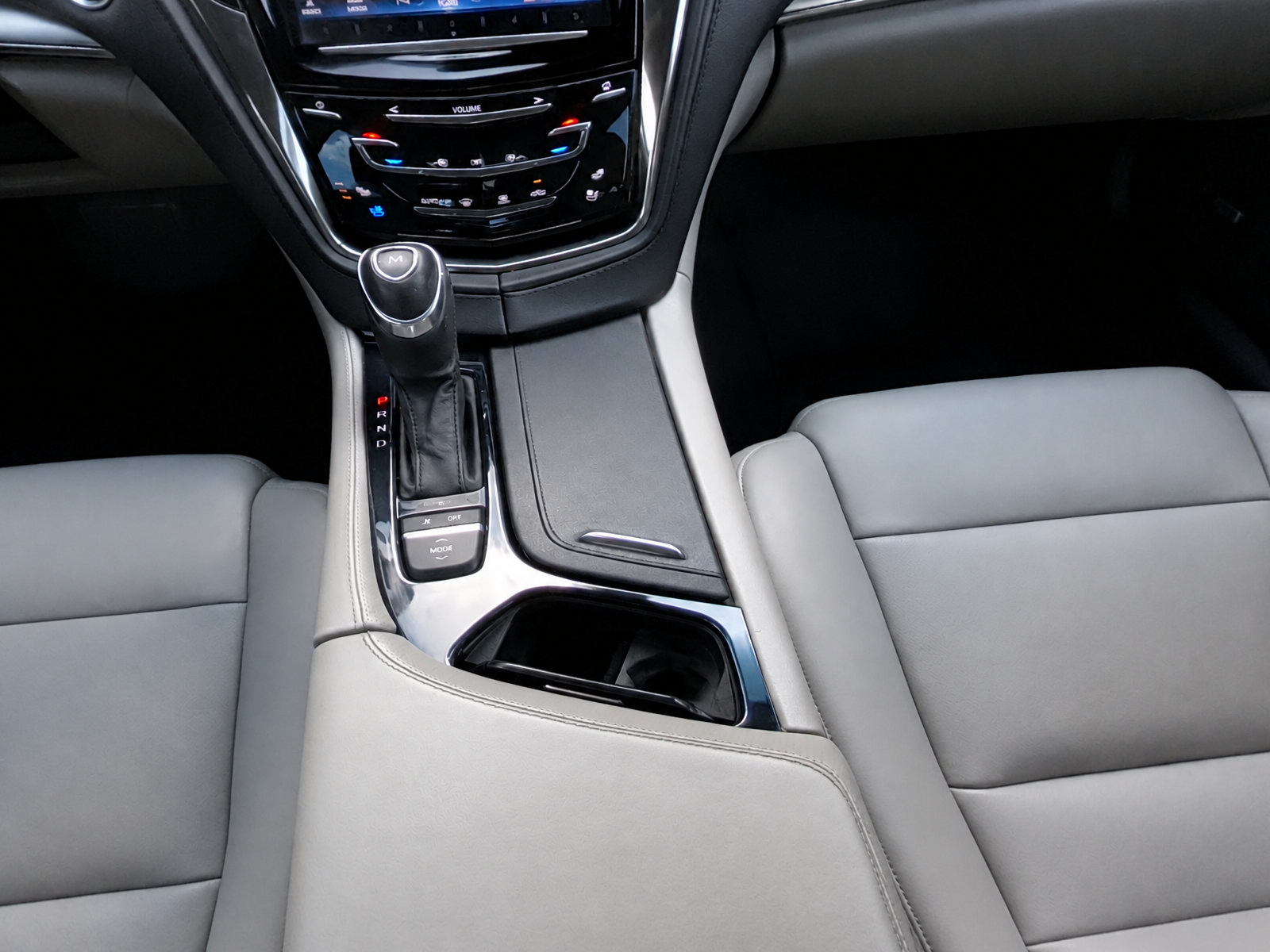 Used 2017 Cadillac CTS Luxury RWD image 13