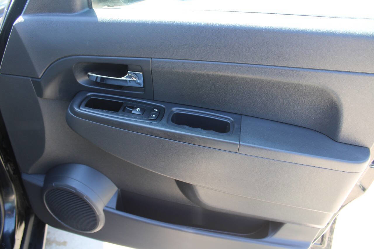 Used 2009 Jeep Liberty Sport RWD image 12