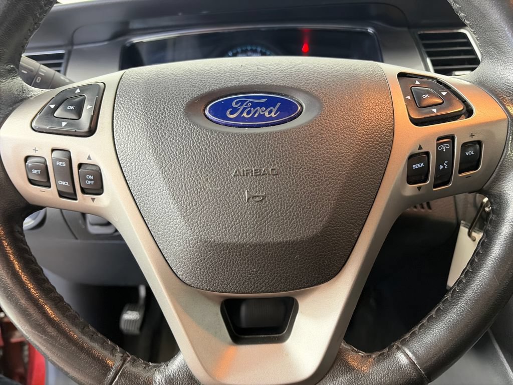 Used 2014 Ford Taurus SEL w/ Equipment Group 201A AWD/4WD image 16