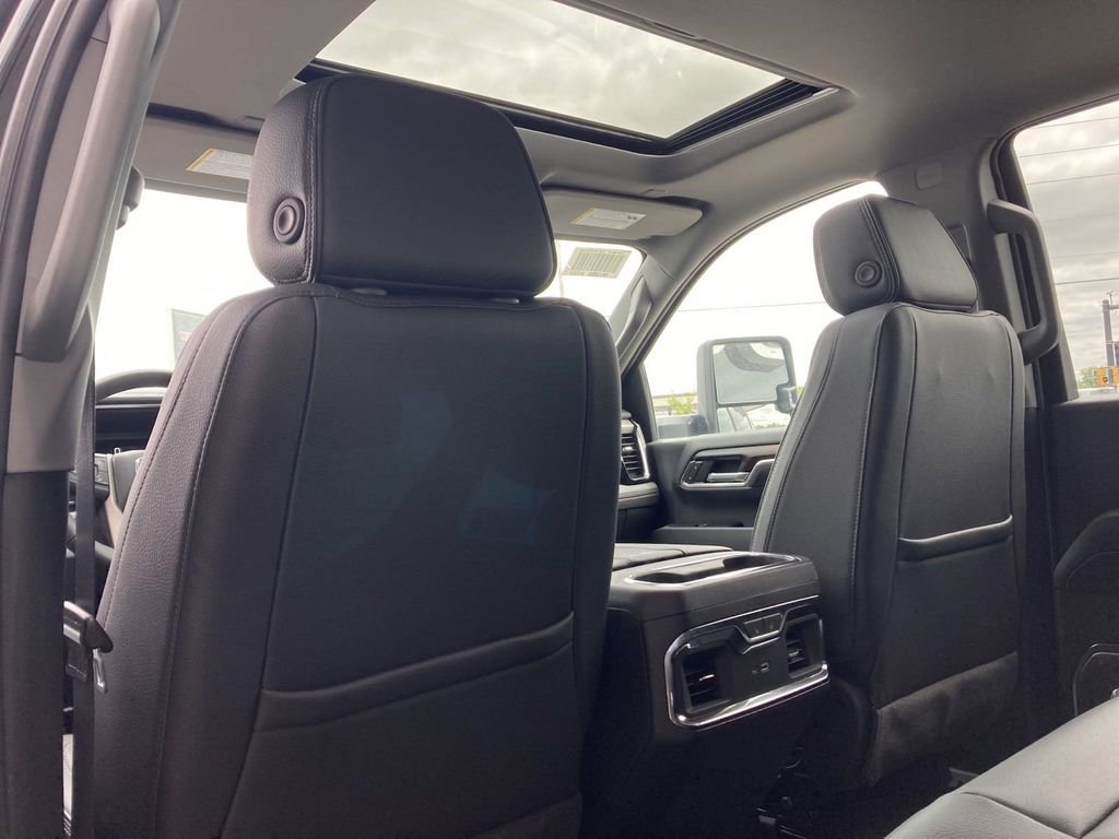 New 2024 GMC Sierra 2500 Denali w/ Technology Package image 29