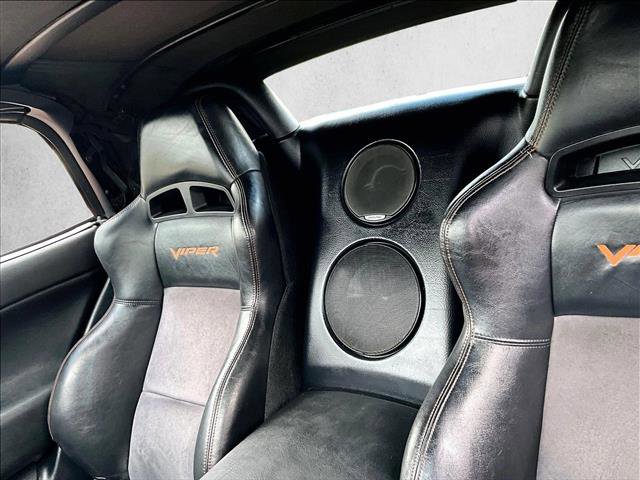 Used 2005 Dodge Viper SRT-10 w/ Copperhead Edition Group RWD image 21
