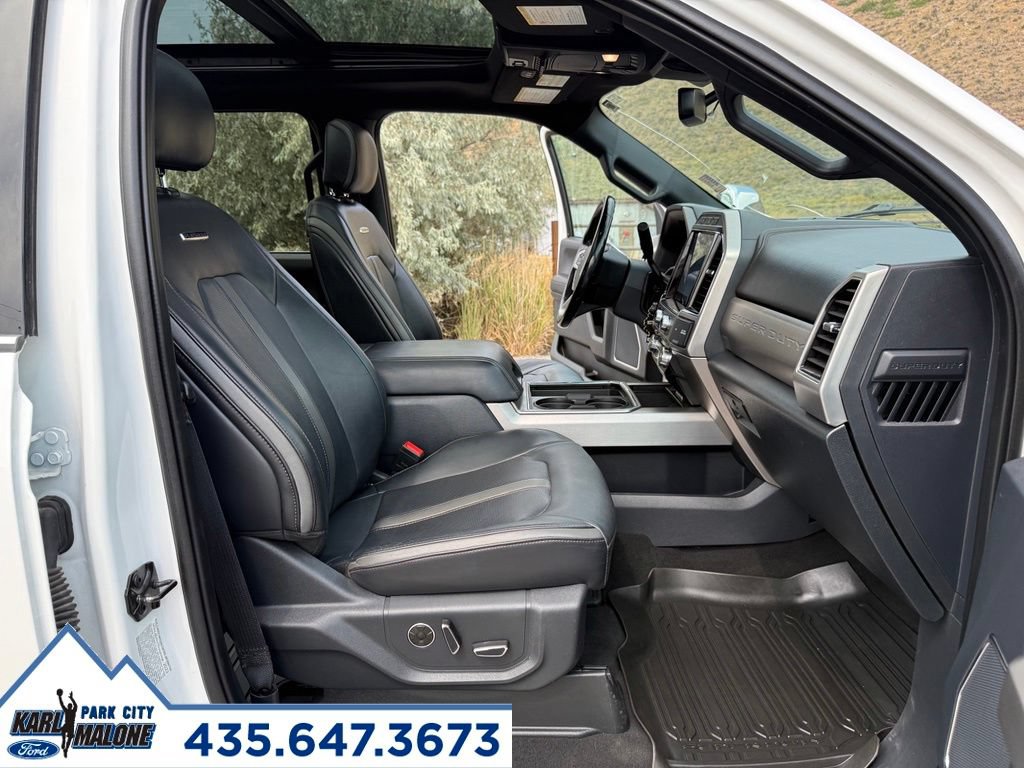 Used 2022 Ford F350 Platinum w/ Tremor Off-Road Package AWD/4WD image 37