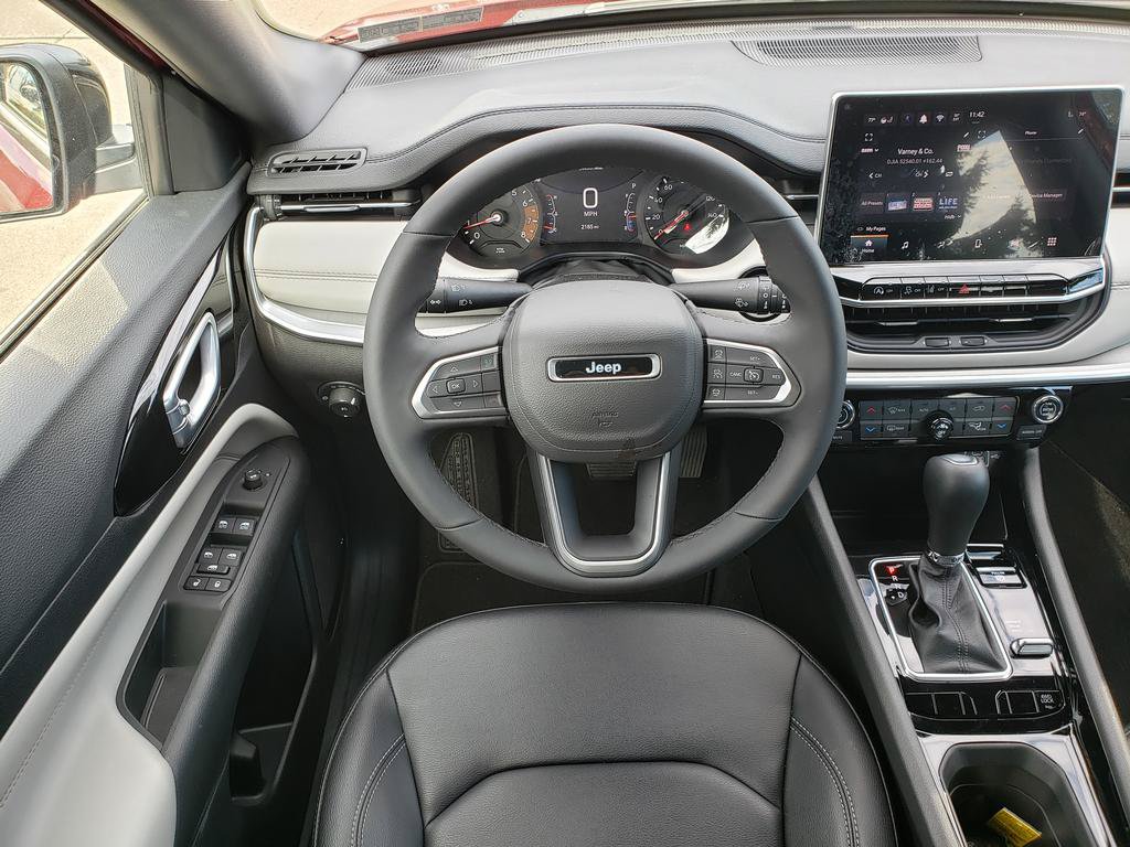 New 2026 Jeep Compass Limited AWD/4WD image 16