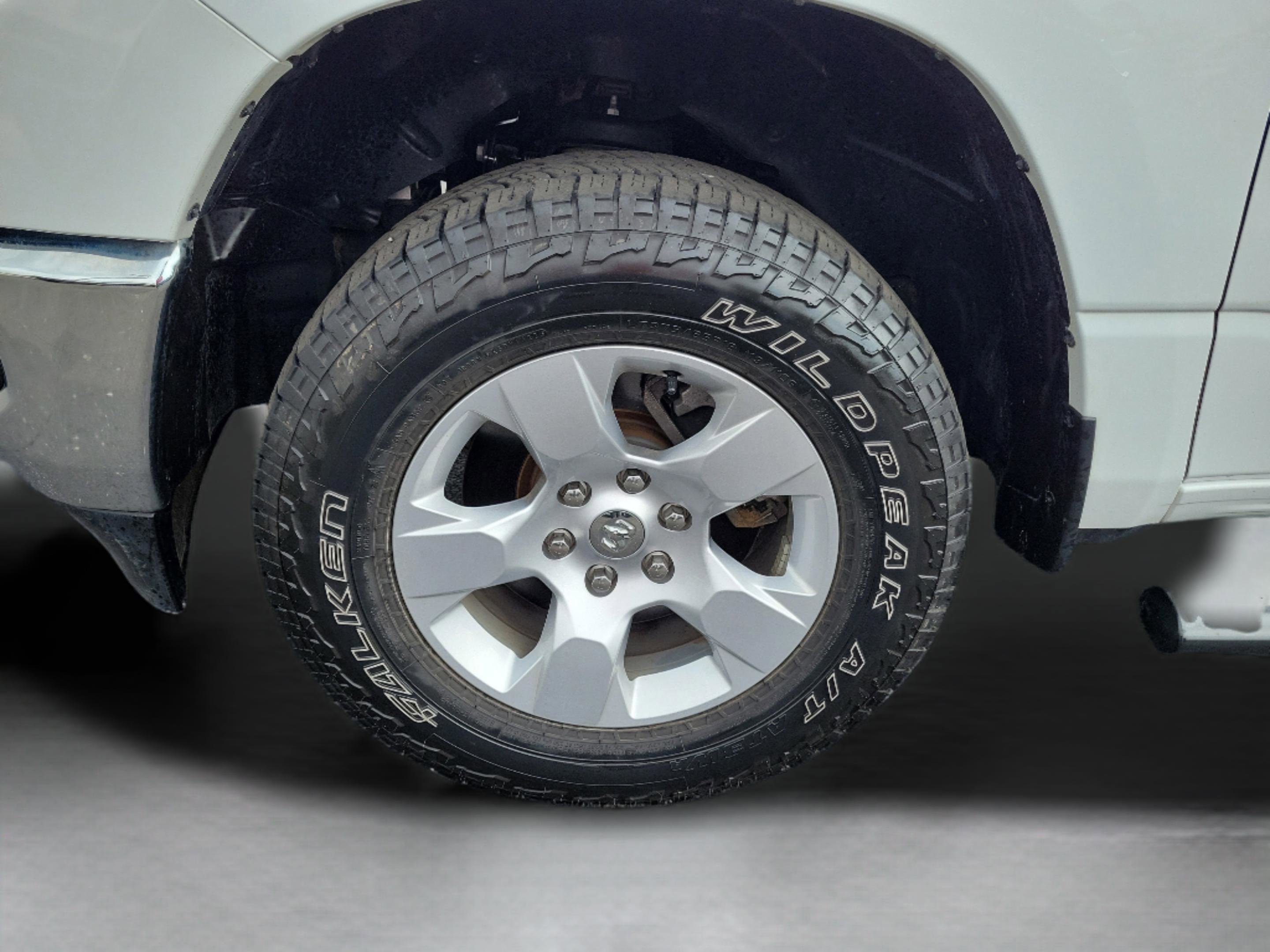 Used 2023 RAM 1500 Big Horn image 29