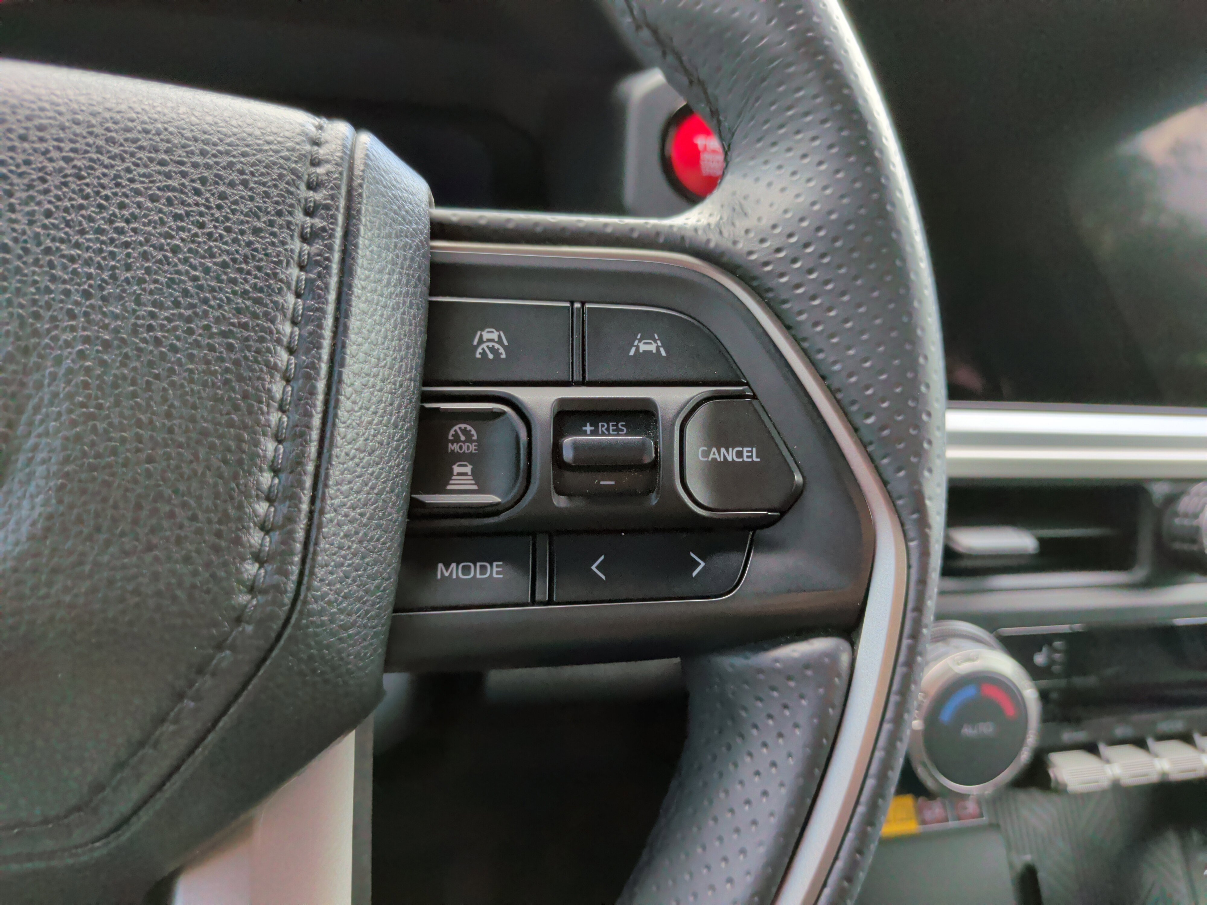 Used 2025 Toyota 4Runner TRD Off-Road Premium w/ Tow Technology Package image 22