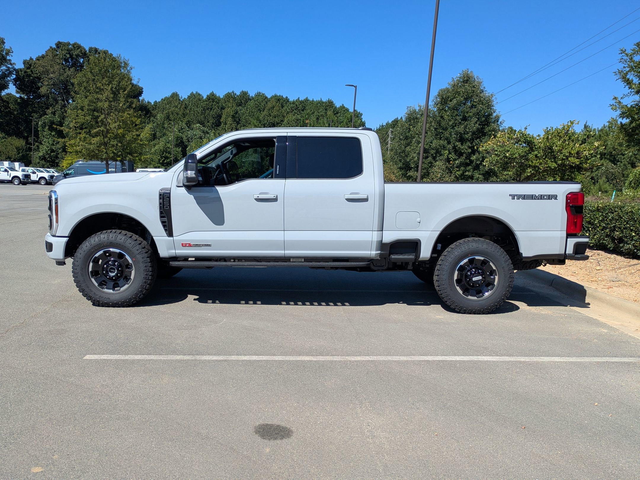 New 2026 Ford F250 Platinum w/ Tremor Off-Road Package image 7