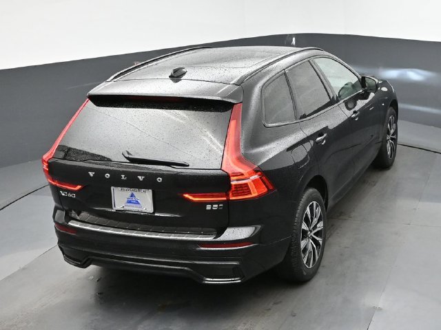 Used 2024 Volvo XC60 B5 Plus w/ Protection Package Premier AWD/4WD image 45