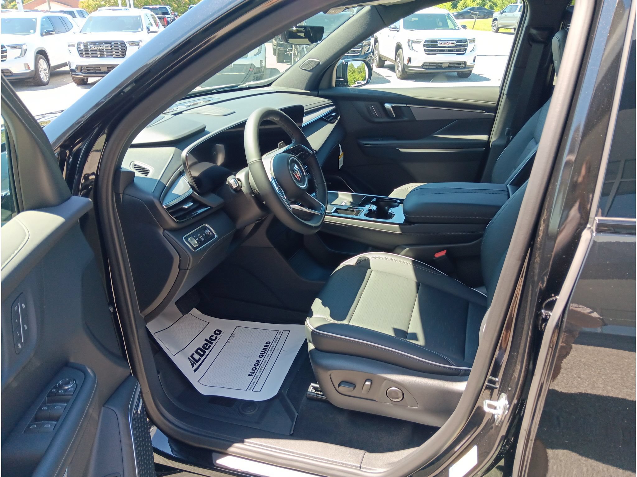 New 2026 Buick Enclave Sport Touring w/ Power Package AWD/4WD image 7