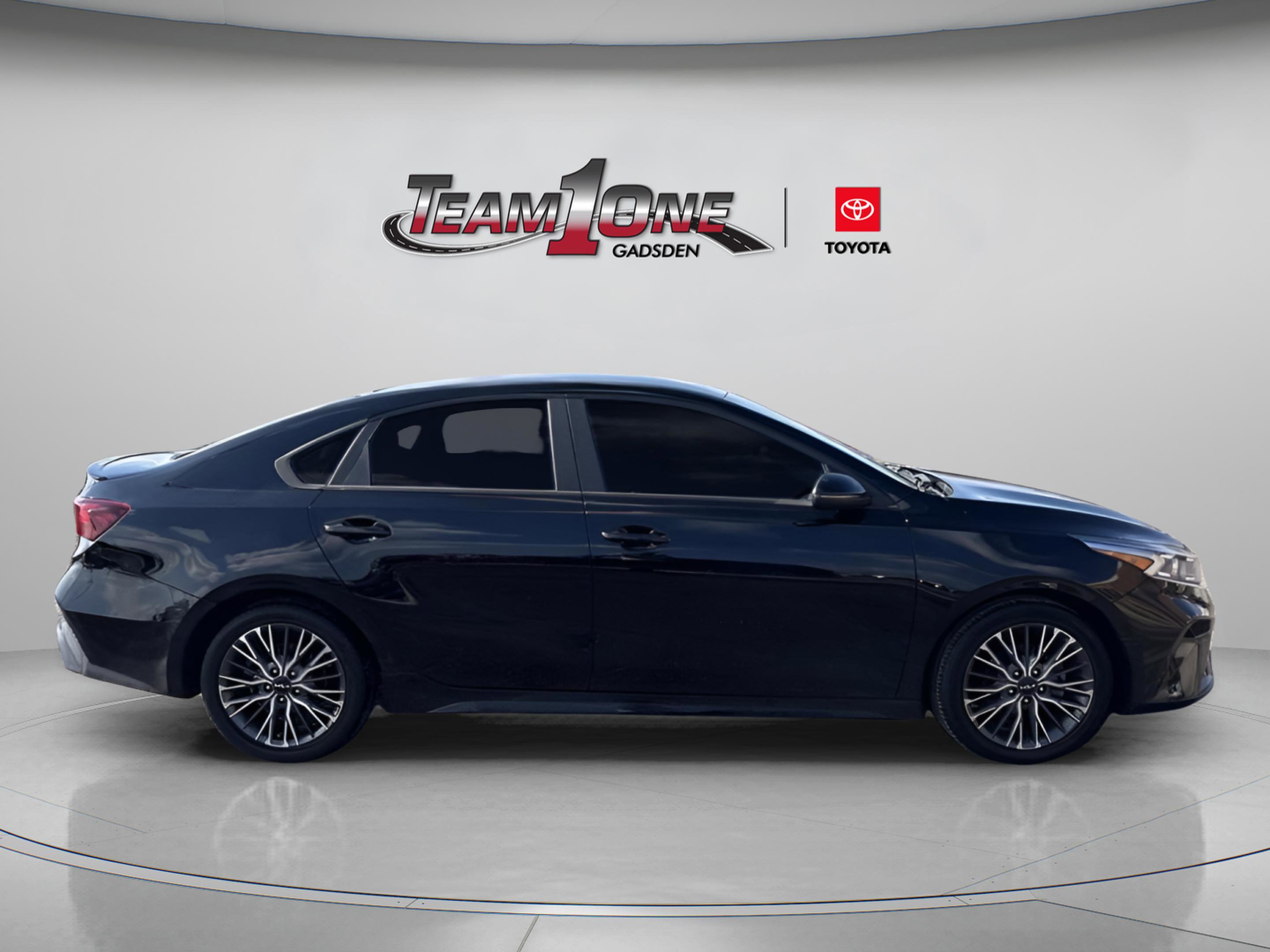Used 2023 Kia Forte GT-Line w/ GT-Line Technology Package FWD image 10