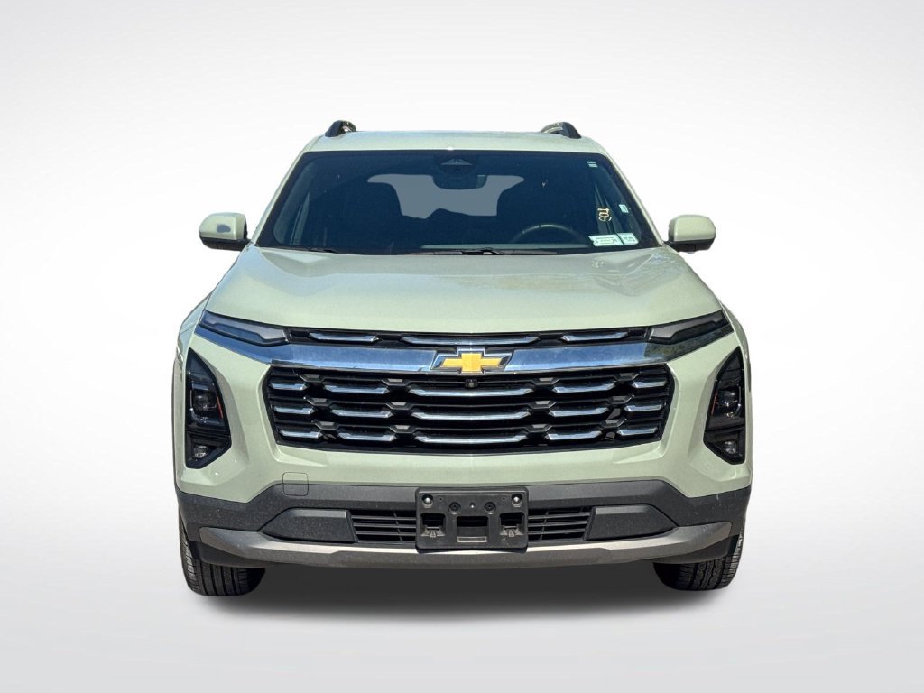 Used 2025 Chevrolet Equinox LT w/ Convenience Package II AWD/4WD image 9