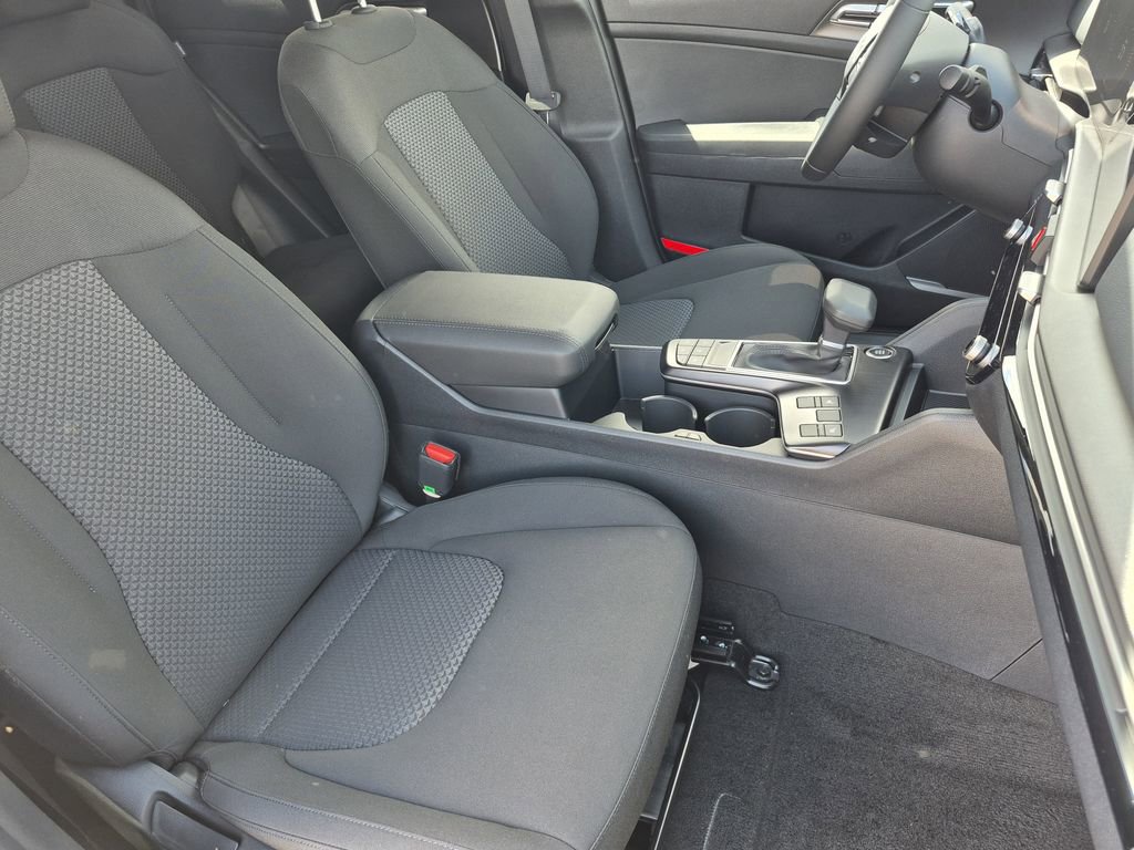 New 2026 Kia Sportage LX AWD/4WD image 15