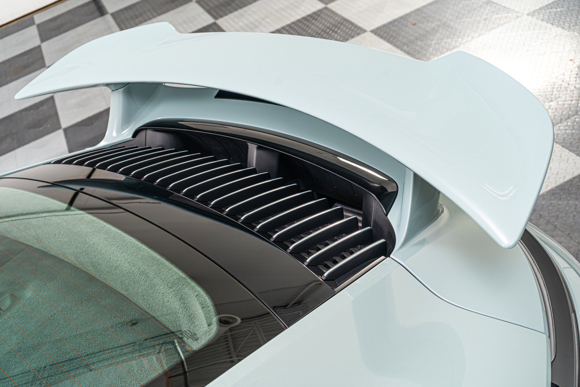 Used 2025 Porsche 911 Carrera image 38