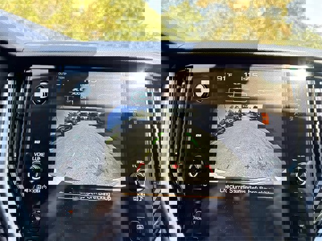 New 2025 Subaru Outback Premium image 32