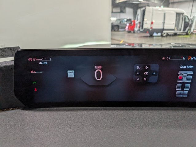 Used 2025 Ford Expedition Tremor AWD/4WD image 23