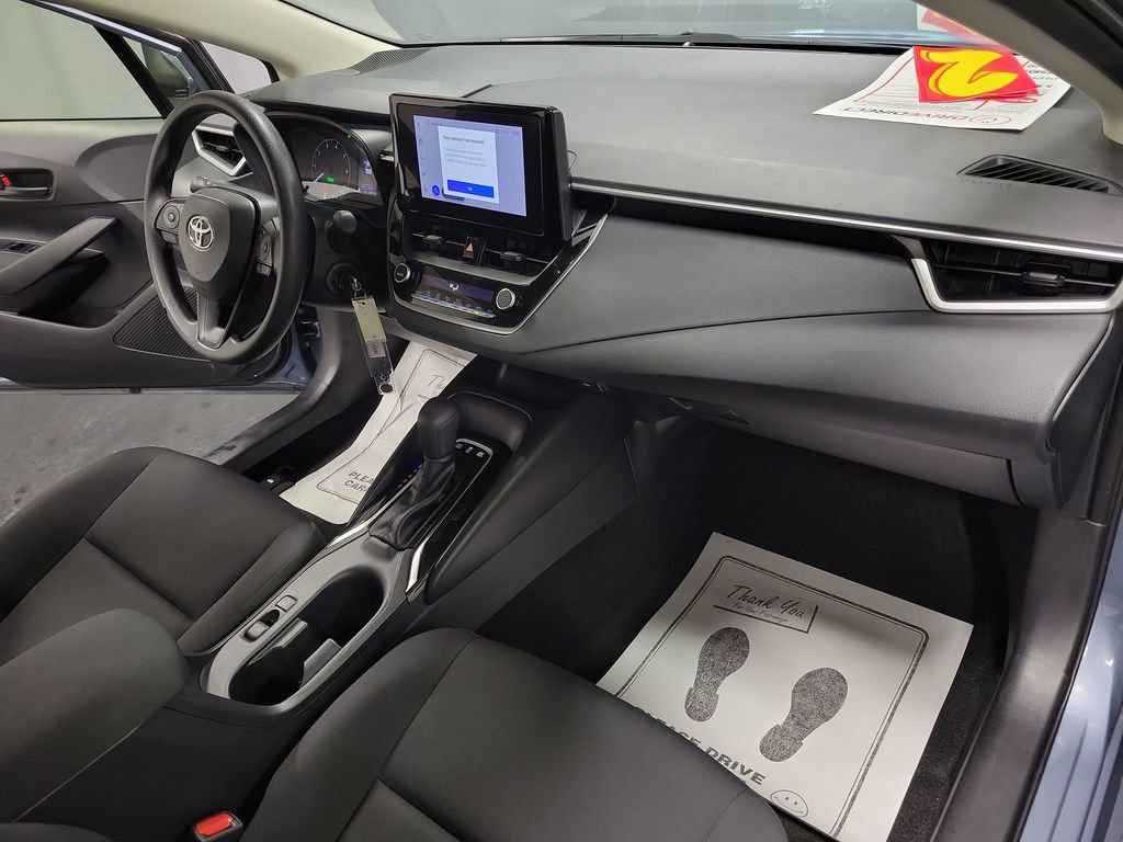 Used 2024 Toyota Corolla LE image 22
