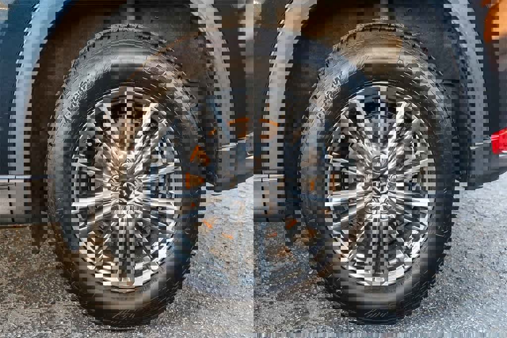 Used 2017 MAZDA CX-5 Touring image 10