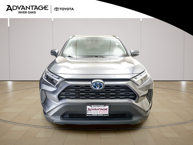 Certified 2022 Toyota RAV4 XLE AWD/4WD image 3