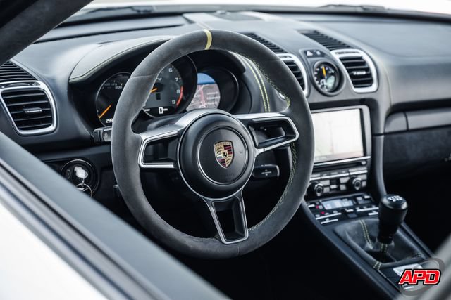 Used 2016 Porsche Cayman GT4 RWD image 7
