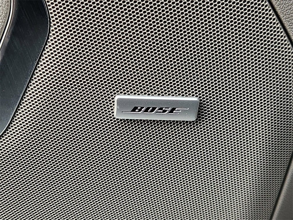 Used 2022 Chevrolet Suburban LT image 23