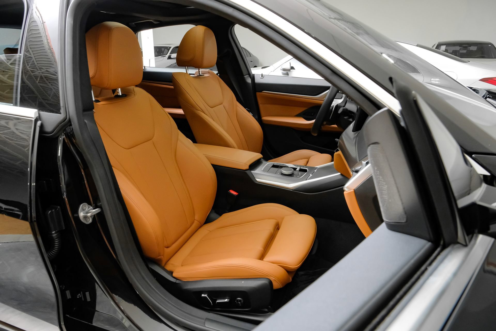 Used 2025 BMW 430i xDrive AWD/4WD image 38