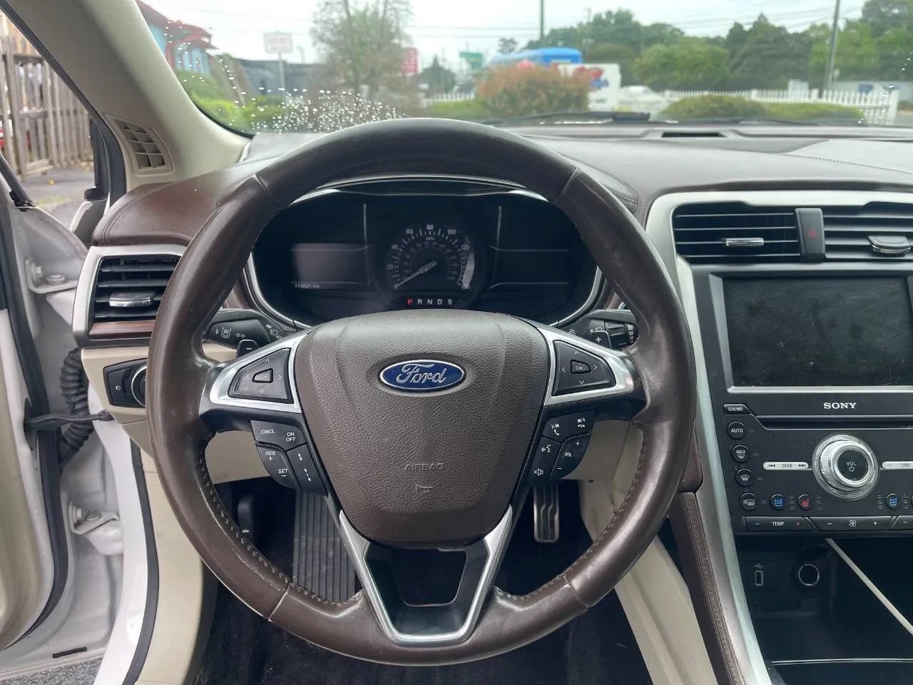 Used 2017 Ford Fusion Platinum FWD image 19