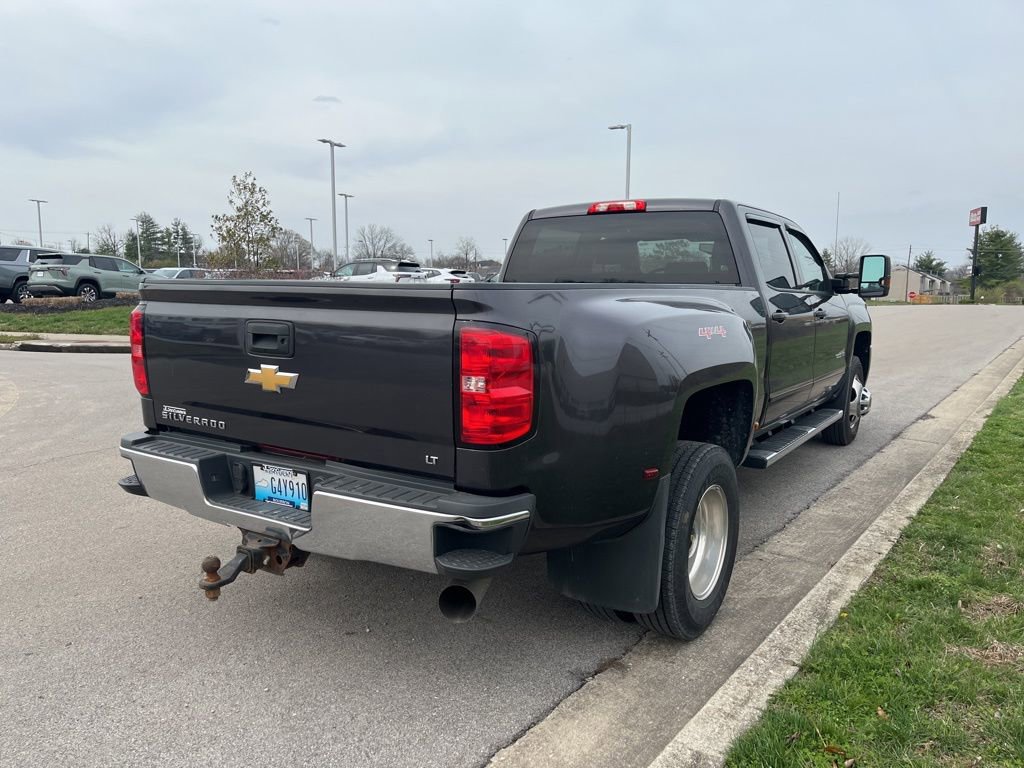Used 2015 Chevrolet Silverado 3500 LT w/ LT Convenience Package AWD/4WD image 3