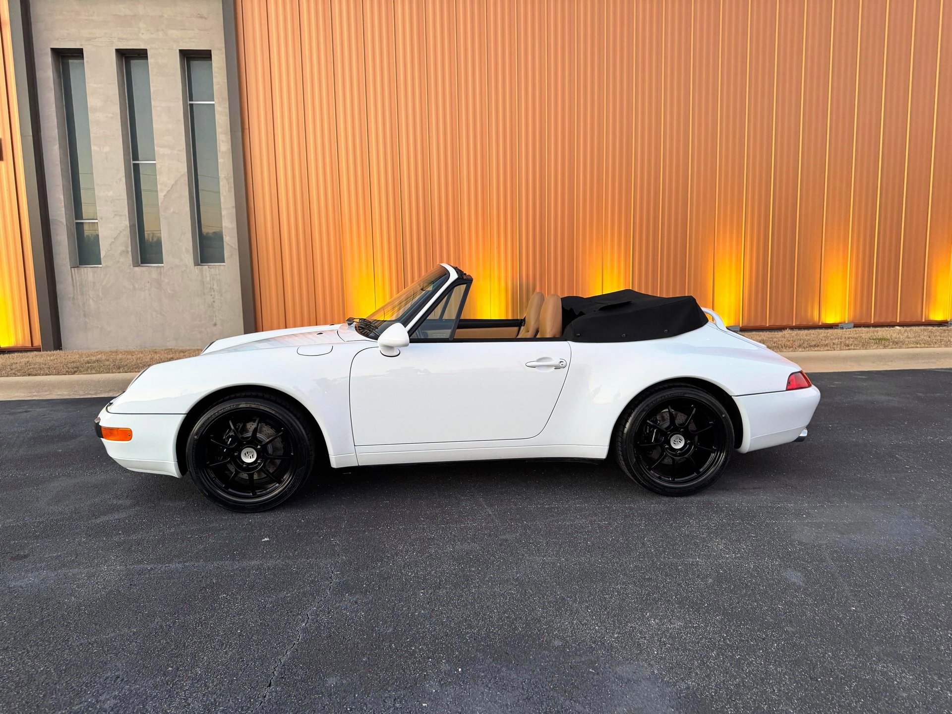 Used 1997 Porsche 911 Cabriolet image 7
