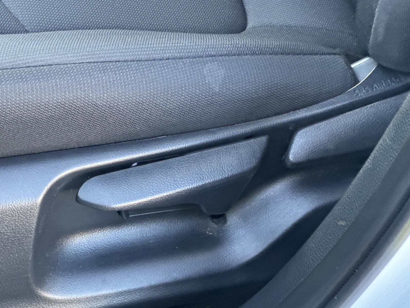 Used 2024 Toyota Corolla Cross LE image 18