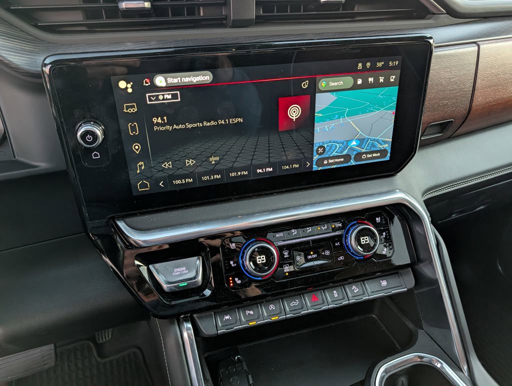 Used 2023 GMC Sierra 1500 Denali Ultimate image 22