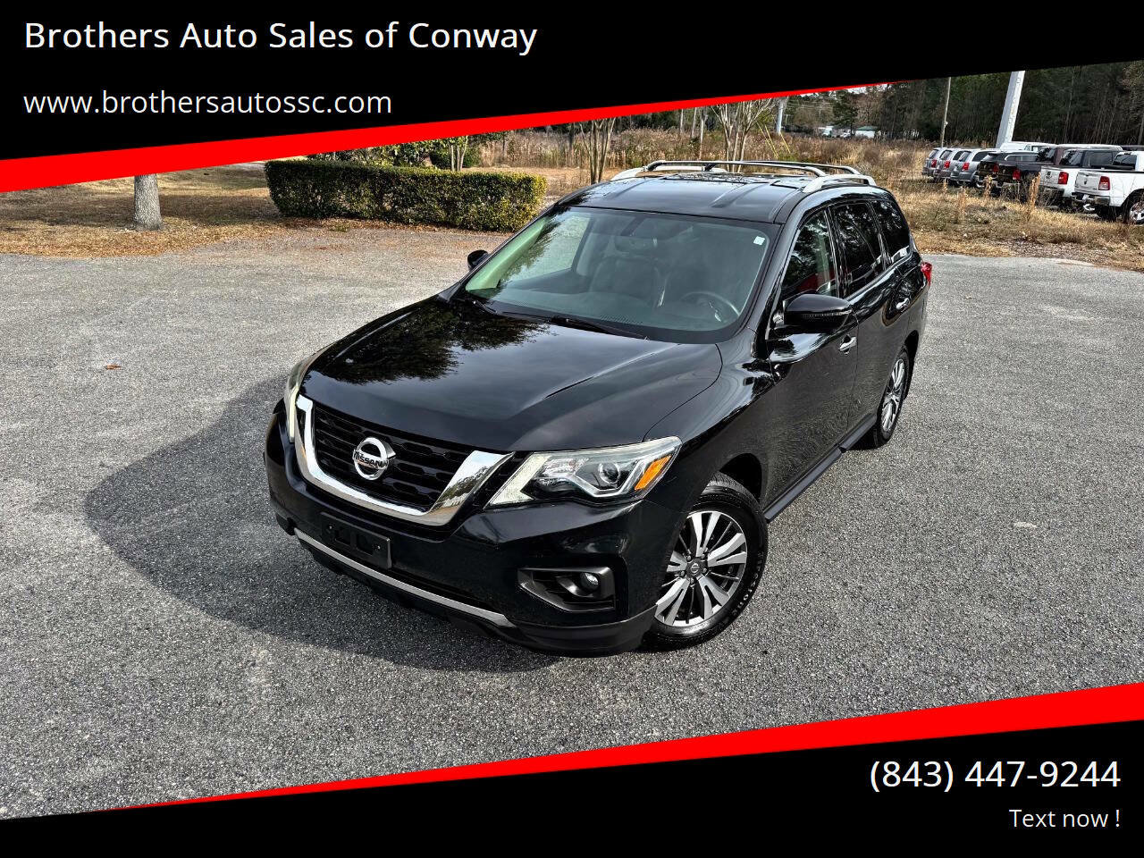Used 2018 Nissan Pathfinder SL image 1