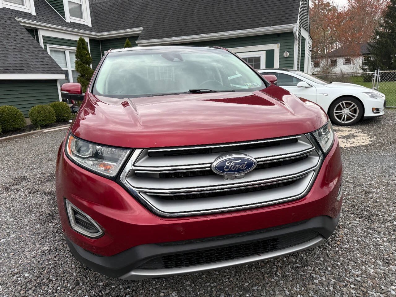 Used 2018 Ford Edge Titanium w/ Equipment Group 302A AWD/4WD image 5